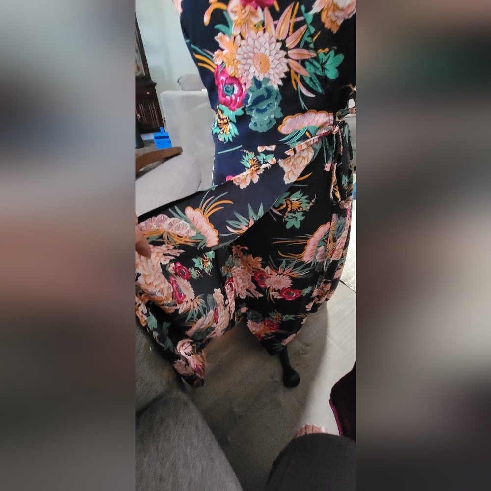 Pink Lily Asymmetrical Floral Dress - Navy and Pink Size Small - Picture 5 of 9